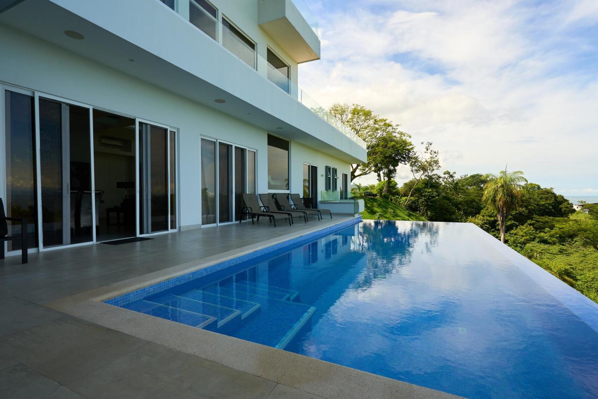 Luxury Hillside Estate At Nativa Resort Jaco Exterior photo