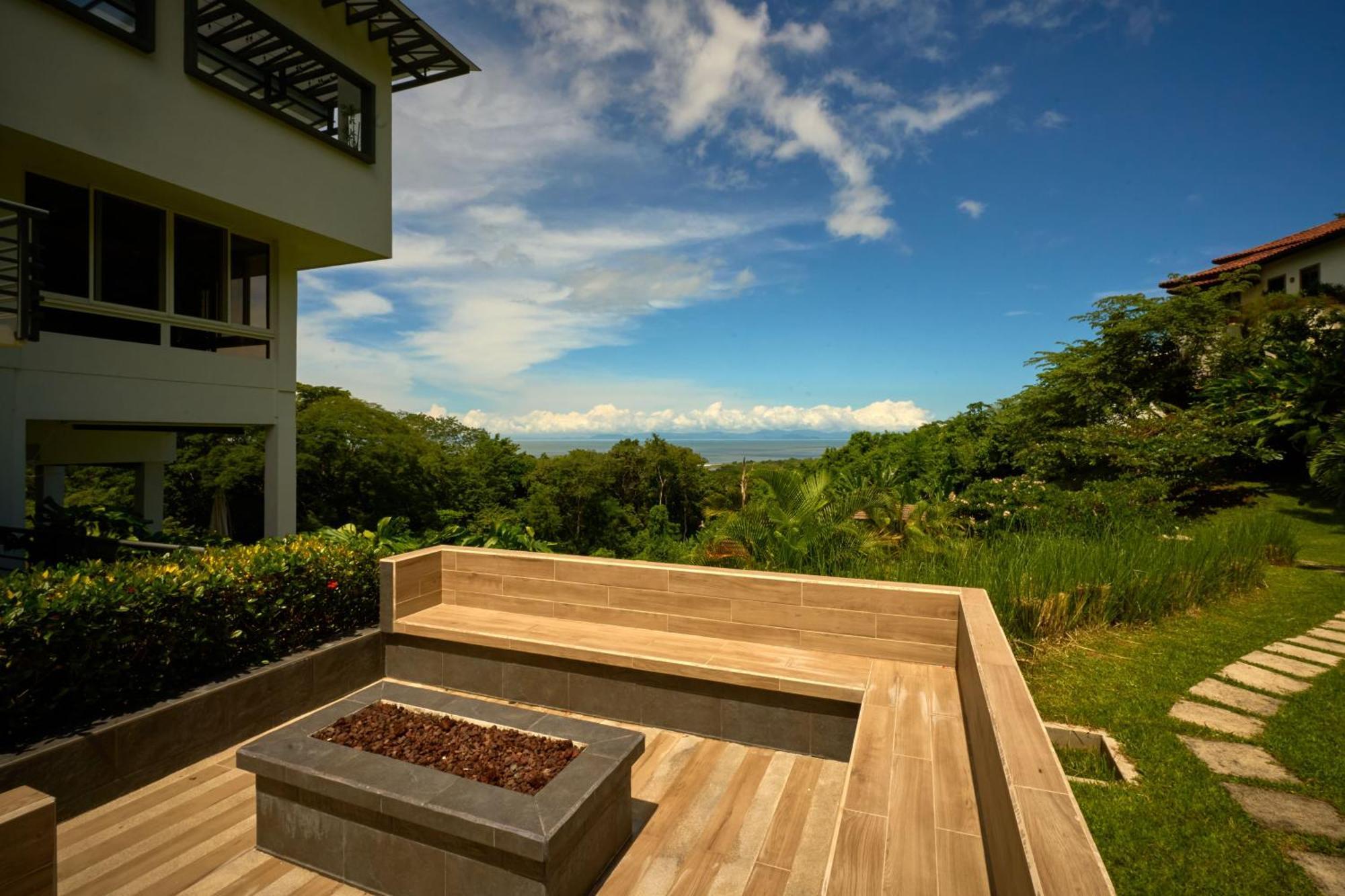 Luxury Hillside Estate At Nativa Resort Jaco Exterior photo